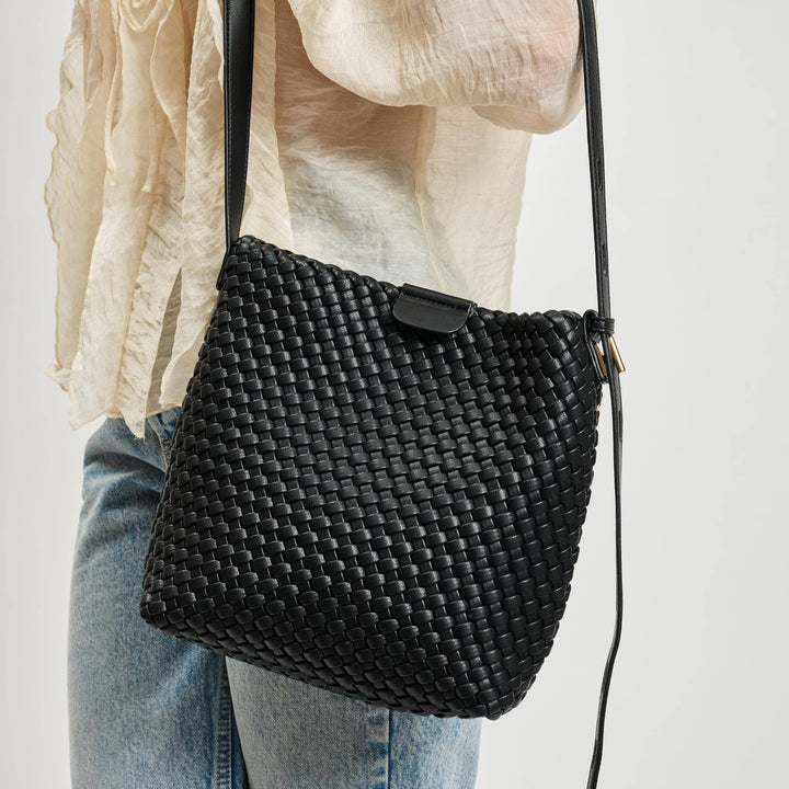 Isadora Bucket: Black