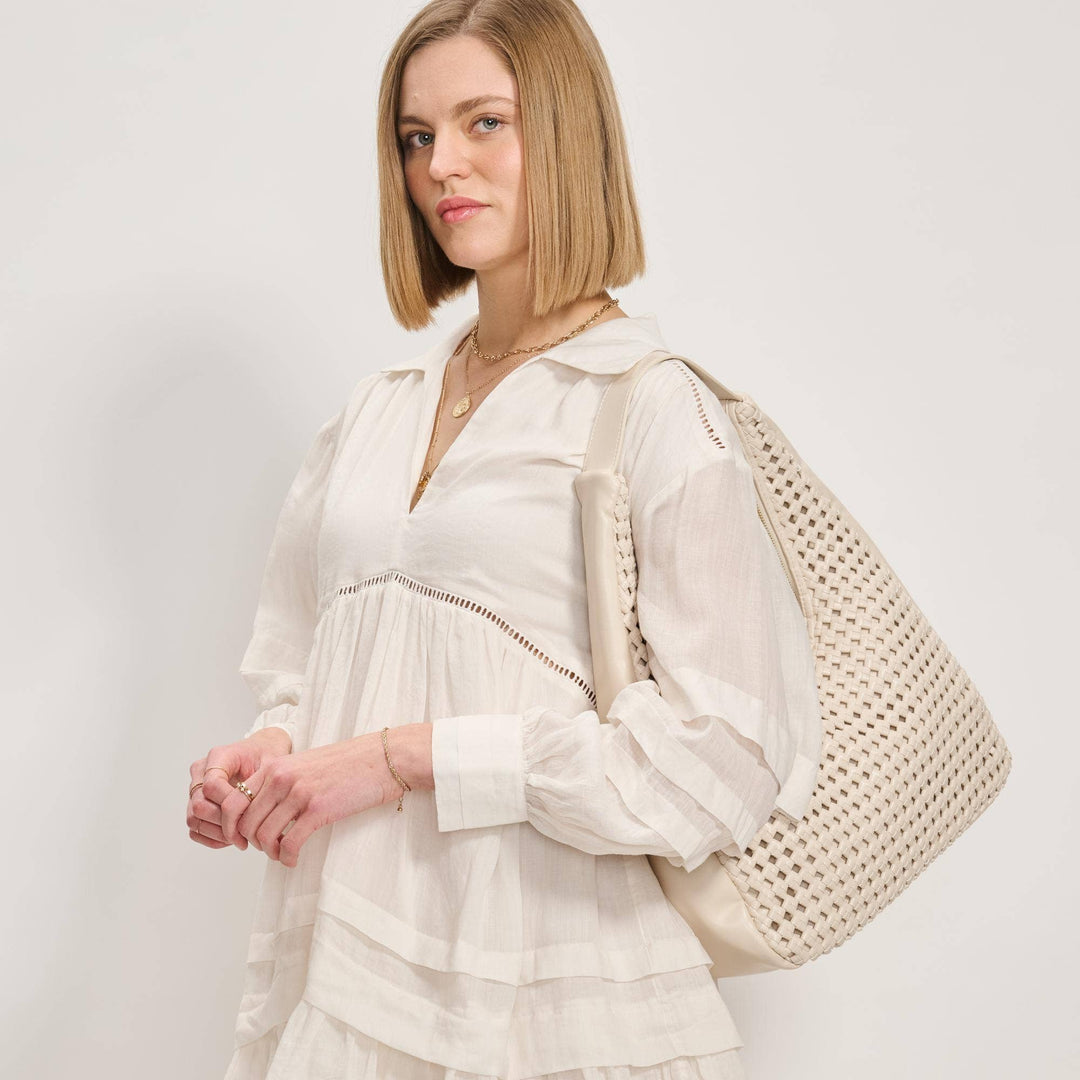 Renne Knot Woven Hobo: Oatmilk
