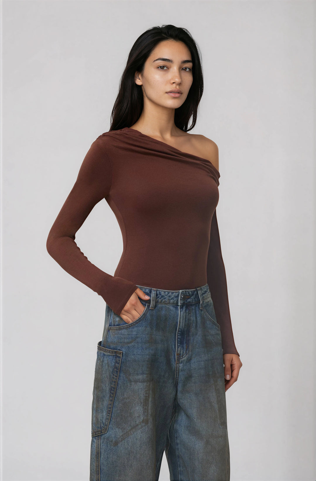 brown long sleeve fitted top